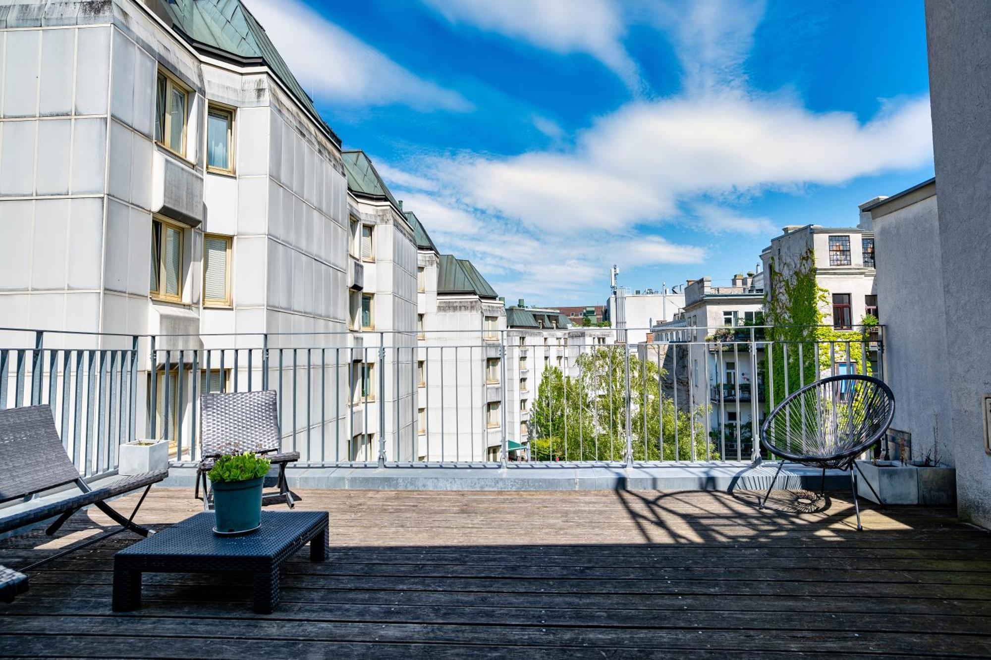 Panorama Rooftop Terrace I 3 Min To Mariahilferstrasse Appartement *